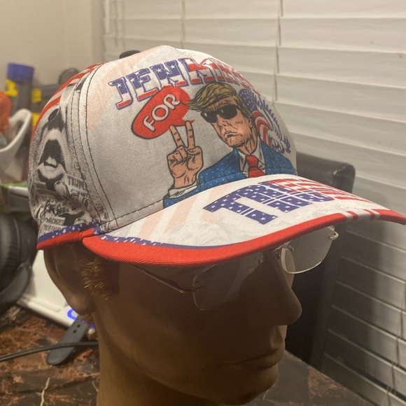 President Donald Trump Make America Great Again Hat Multi Color Cap - Picture 6 of 16